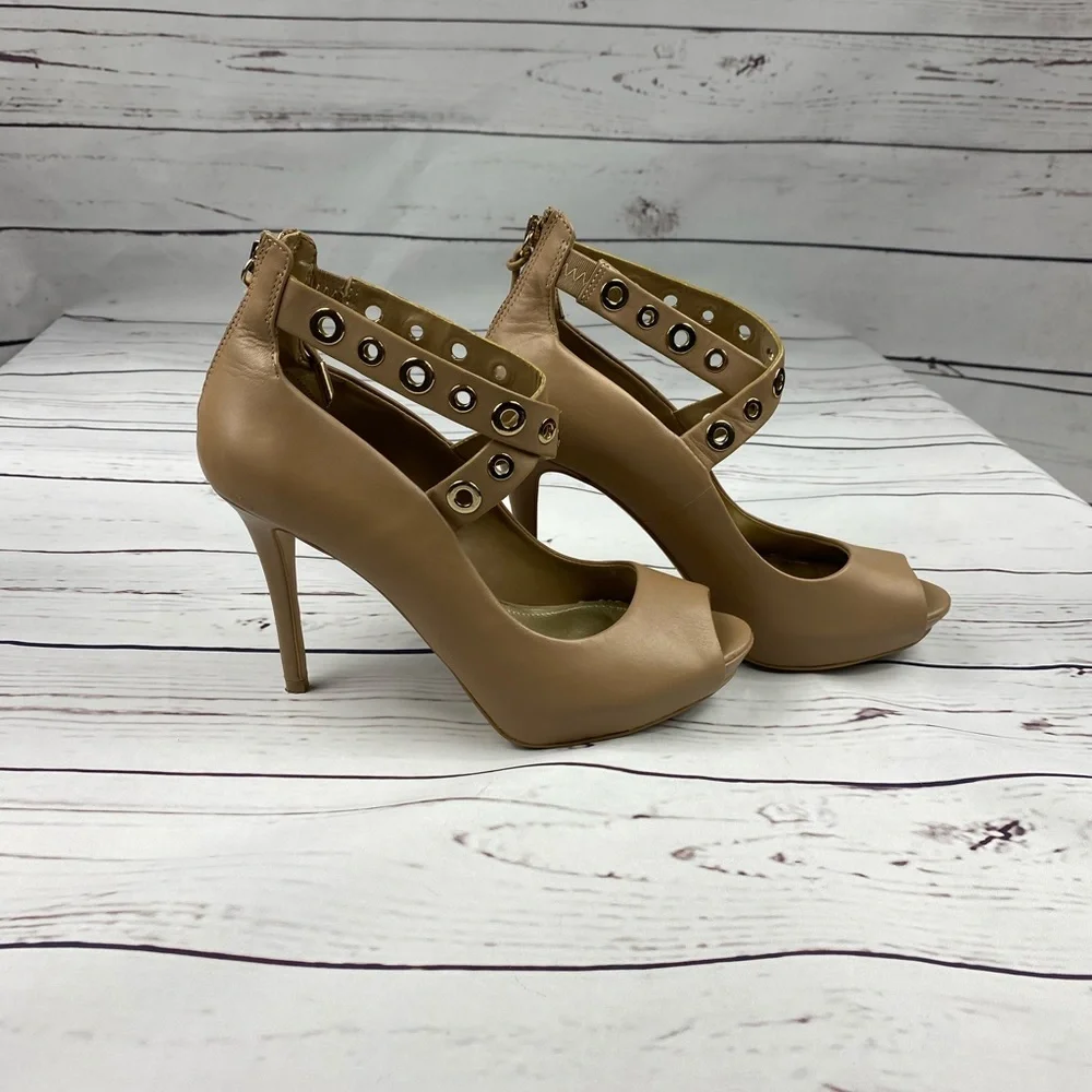 WHBM Tan Eyelet‎ Heels